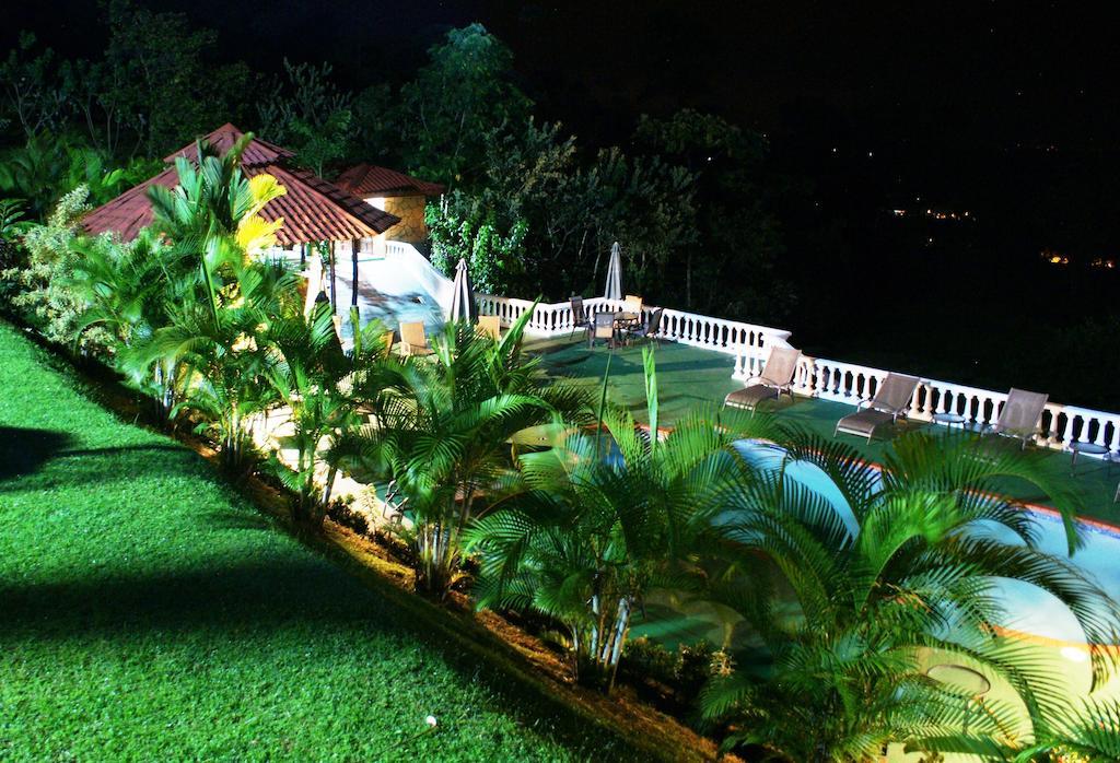 Arenal Waterfall Lodge Villas La Fortuna Phòng bức ảnh