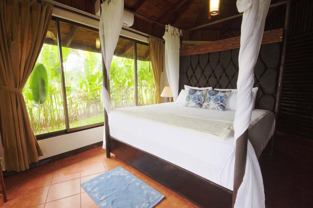 Arenal Waterfall Lodge Villas La Fortuna Ngoại thất bức ảnh